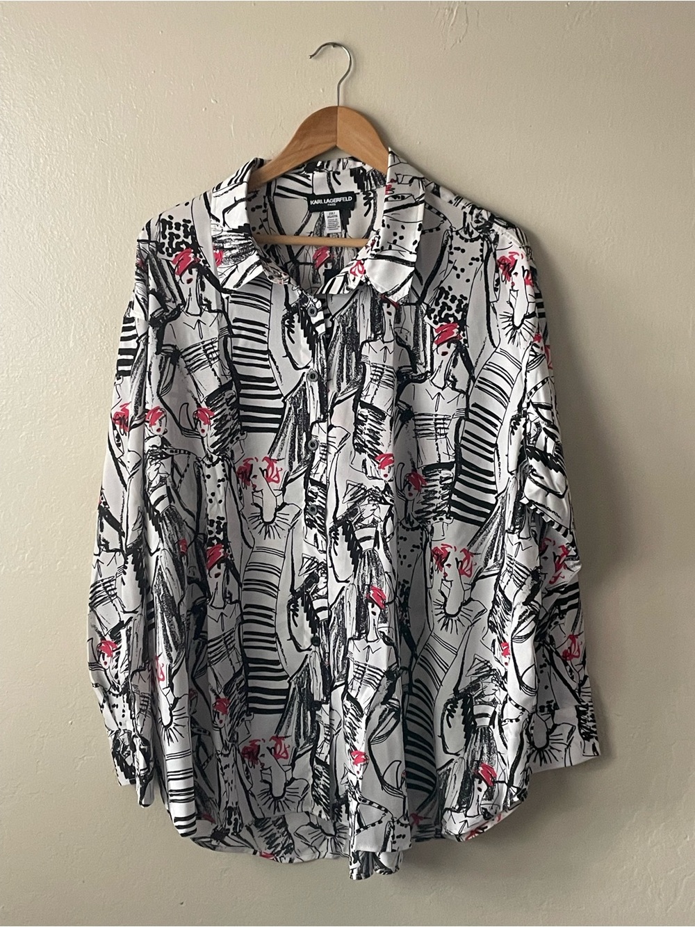 Karllagerfeld paris Black & White chiffon sketch Button-Down Shirt with Pink Acc